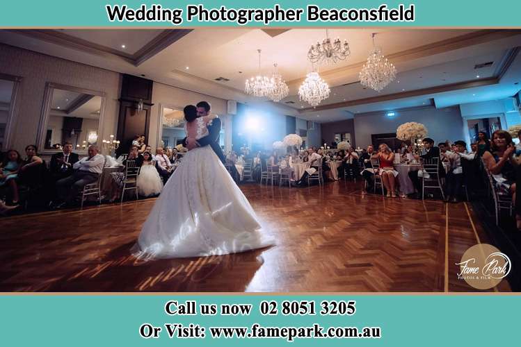 Bride and Groom at the dance floor Beaconsfield NSW 2015